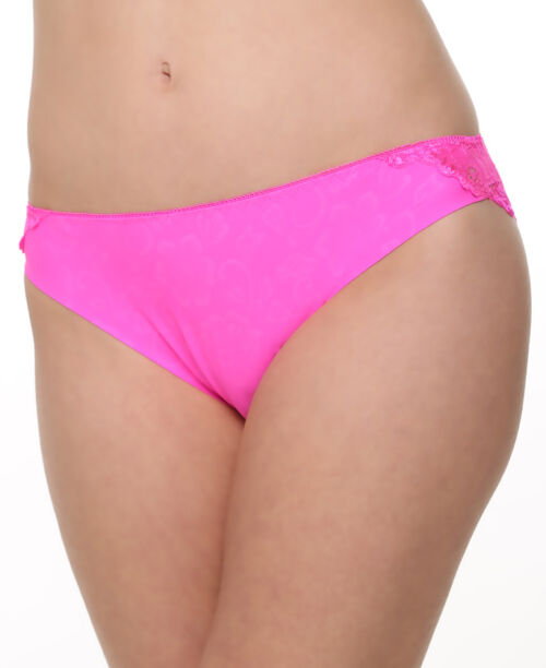 תחתוני מיני ותחרה מאחור