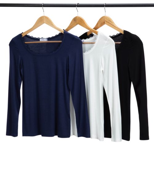 שלישיית גופיות שרוול ארוך בצבע לבן שחור וכחול נייבי עם עיטור תחרה